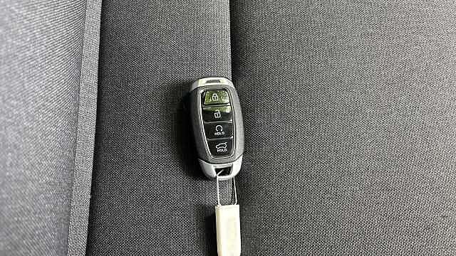Hyundai INSTER 85kW 02 49kWh 5dr Auto Electric Hatchback