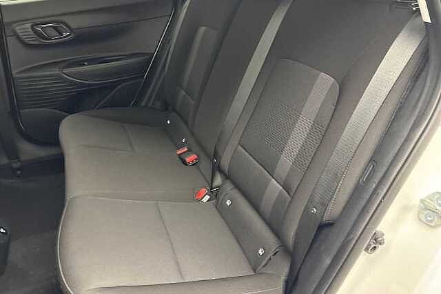 Hyundai KONA 1.6 Hybrid 129 N Line 5dr DCT Hybrid Hatchback White