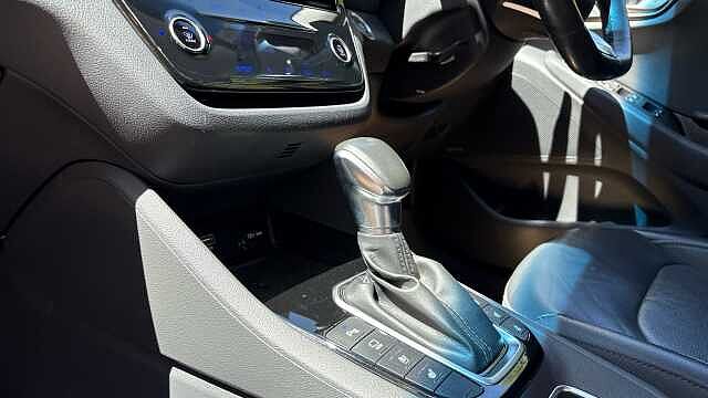 Hyundai IONIQ 1.6 GDi Hybrid Premium SE 5dr DCT Hybrid Hatchback