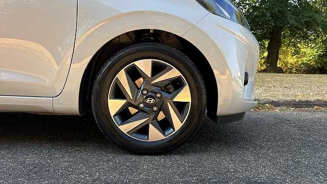Hyundai i10 1.0 [63] Advance 5dr [Nav] Petrol Hatchback
