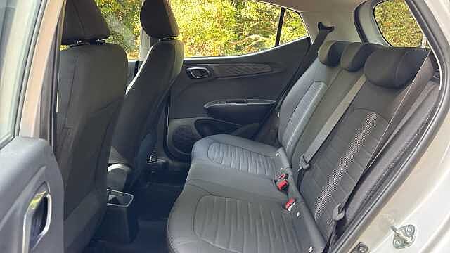Hyundai i10 1.0 [63] Advance 5dr [Nav] Petrol Hatchback