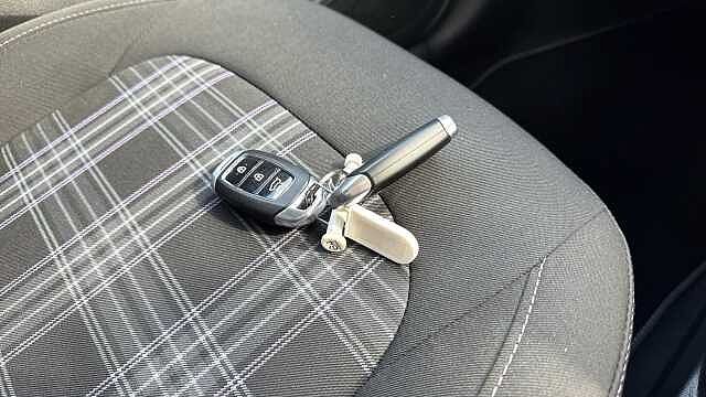 Hyundai i10 1.2 [79] Premium 5dr Auto [Nav] Petrol Hatchback