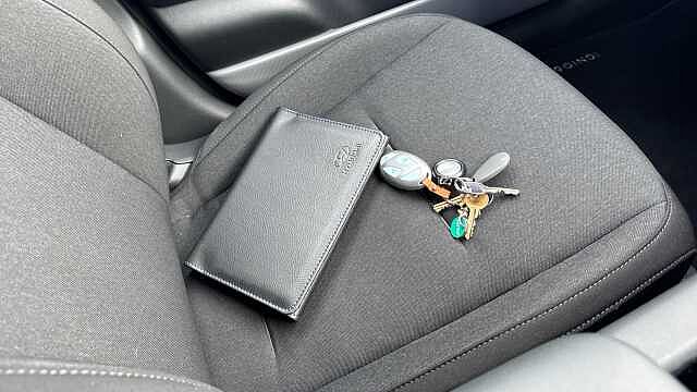 Hyundai IONIQ 6 168kW Premium 77kWh 4dr Auto Electric Saloon