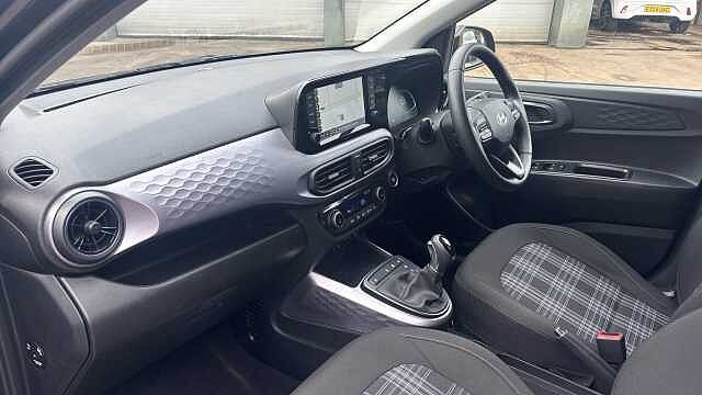 Hyundai I10 1.0 [63] Premium 5dr Auto [Nav] Petrol Hatchback Black
