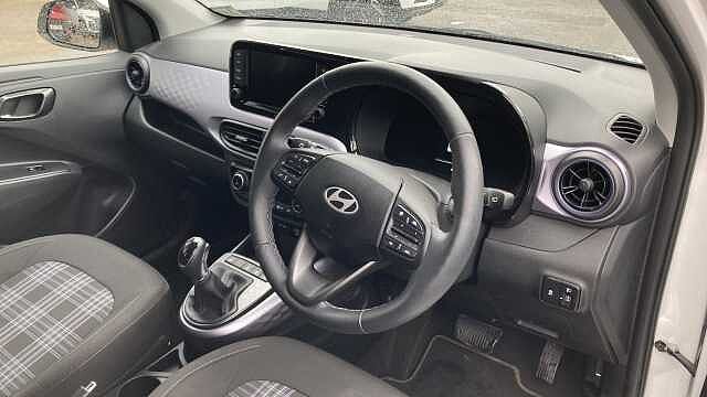Hyundai i10 1.0 [63] Premium 5dr Auto [Nav] Petrol Hatchback