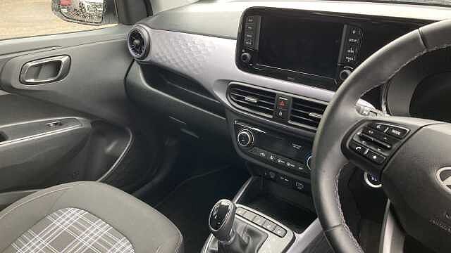 Hyundai i10 1.0 [63] Premium 5dr Auto [Nav] Petrol Hatchback