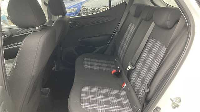 Hyundai i10 1.0 [63] Premium 5dr Auto [Nav] Petrol Hatchback
