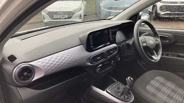 Hyundai i10 1.0 [63] Premium 5dr Auto [Nav] Petrol Hatchback
