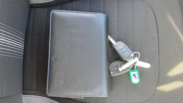 Hyundai I10 1.0 [63] Advance 5dr [Nav] Petrol Hatchback Pearl - Mangrove Green