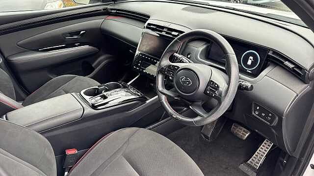 Hyundai TUCSON 1.6 TGDi Hybrid 230 N Line S 5dr 2WD Auto Hybrid Estate White