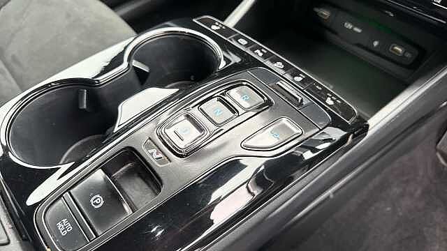 Hyundai TUCSON 1.6 TGDi Hybrid 230 N Line S 5dr 2WD Auto Hybrid Estate White