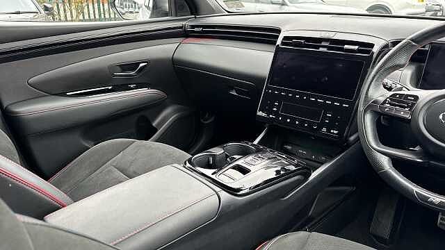 Hyundai TUCSON 1.6 TGDi Hybrid 230 N Line S 5dr 2WD Auto Hybrid Estate White