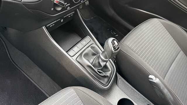 Hyundai I20 1.0T GDi 48V MHD SE Connect 5dr Petrol Hatchback White