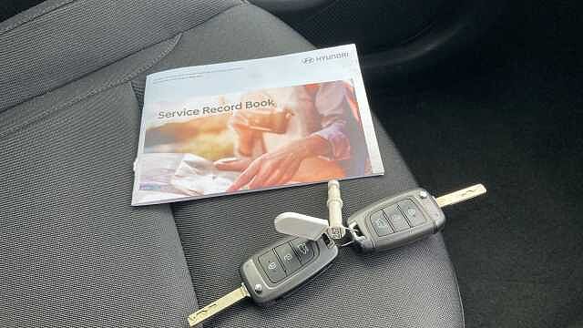 Hyundai TUCSON 1.6 TGDi SE Connect 5dr 2WD Petrol Estate Grey