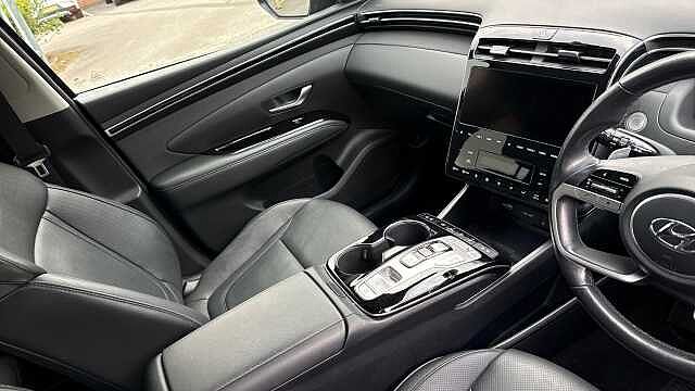 Hyundai TUCSON 1.6 TGDi Plug-in Hybrid Ultimate 5dr 4WD Auto Estate Grey