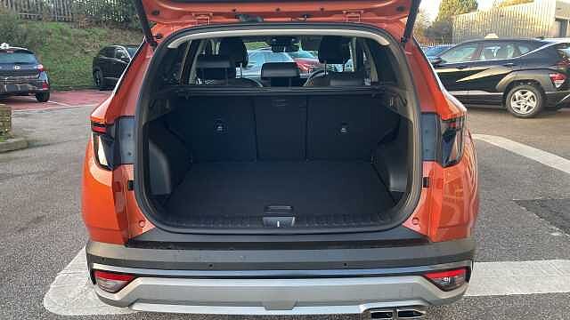 Hyundai TUCSON 1.6T 48V MHD Ultimate 5dr 4WD DCT Petrol Estate Jupiter Orange - Metallic