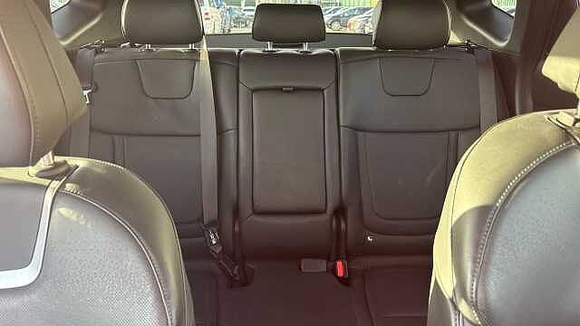 Hyundai TUCSON 1.6 TGDi Hybrid 230 Ultimate 5dr 2WD Auto Hybrid Estate White