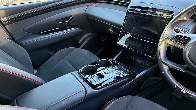 Hyundai TUCSON 1.6 TGDi Hybrid 230 N Line 5dr 2WD Auto Hybrid Estate White