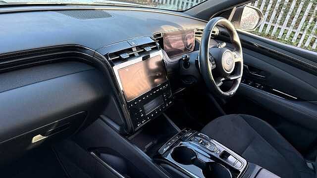 Hyundai TUCSON 1.6 TGDi Hybrid 230 N Line 5dr 2WD Auto Hybrid Estate White