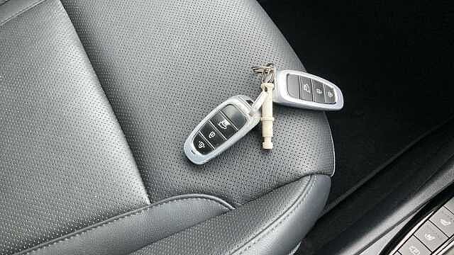 Hyundai TUCSON 1.6 TGDi Ultimate 5dr 2WD Petrol Estate Grey