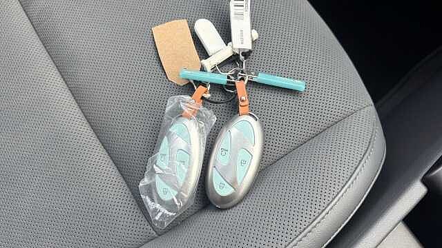 Hyundai KONA 160kW Ultimate 65kWh 5dr Auto Electric Hatchback Black