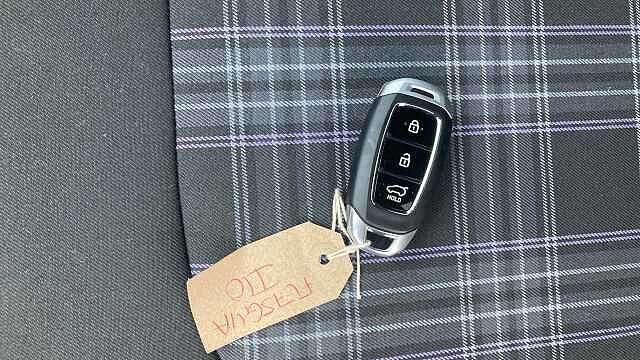 Hyundai I10 1.2 [79] Premium 5dr Auto [Nav] Petrol Hatchback Mangrove Green - Pearl