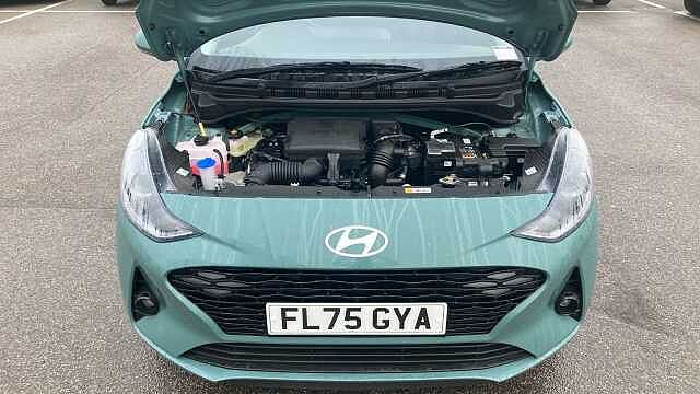 Hyundai I10 1.2 [79] Premium 5dr Auto [Nav] Petrol Hatchback Mangrove Green - Pearl
