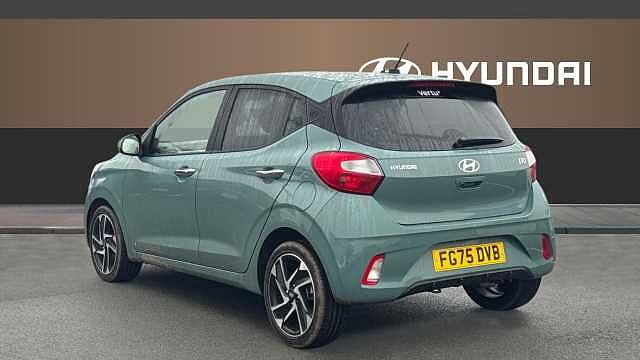 Hyundai I10 1.2 [79] Premium 5dr Auto [Nav] Petrol Hatchback Mangrove Green - Pearl