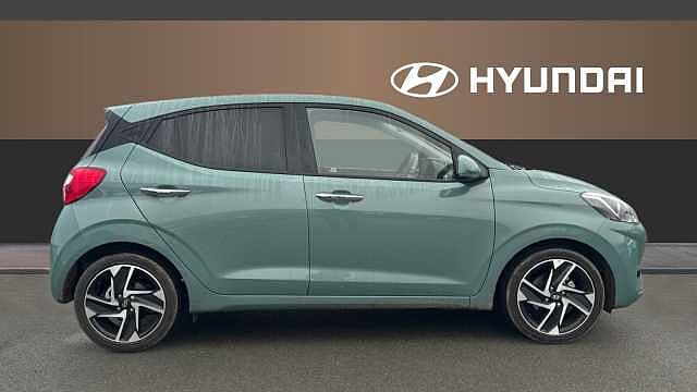 Hyundai I10 1.2 [79] Premium 5dr Auto [Nav] Petrol Hatchback Mangrove Green - Pearl