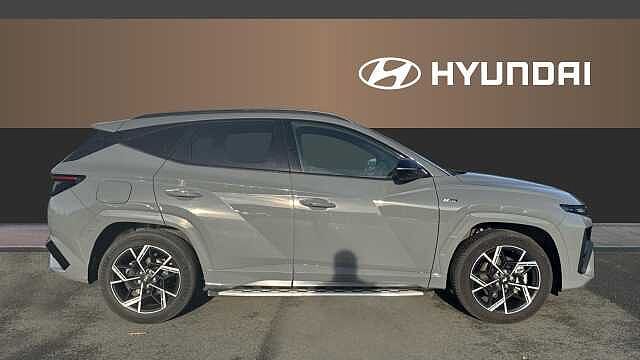 Hyundai TUCSON 1.6T Plug-in Hybrid N Line S 5dr Auto Estate Special Solid - Shadow Grey