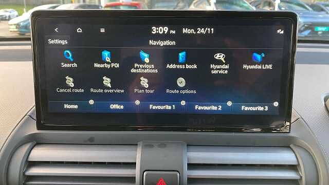 Hyundai INSTER 85kW 02 49kWh 5dr Auto Electric Hatchback