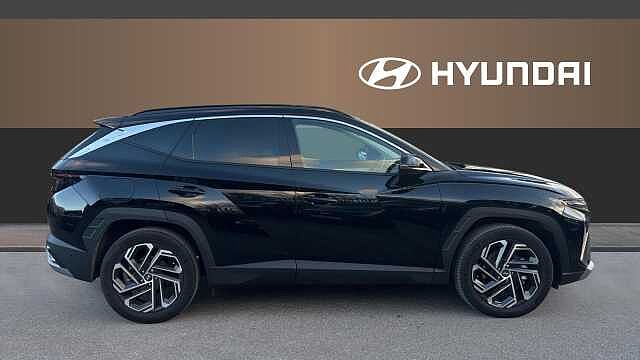 Hyundai TUCSON 1.6T Plug-in Hybrid Ultimate 5dr Auto Estate Black