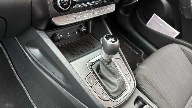 Hyundai KONA 1.6 GDi Hybrid Premium 5dr DCT Hybrid Hatchback Grey