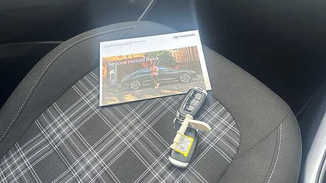 Hyundai I10 1.2 MPi Premium 5dr Auto Petrol Hatchback Blue