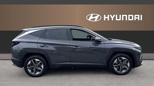 Hyundai TUCSON 1.6T 48V MHD Premium 5dr DCT Petrol Estate Grey