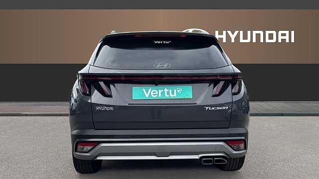 Hyundai TUCSON 1.6T 48V MHD Premium 5dr DCT Petrol Estate Grey