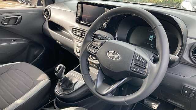 Hyundai i10 1.0 [63] Advance 5dr Auto [Nav] Petrol Hatchback