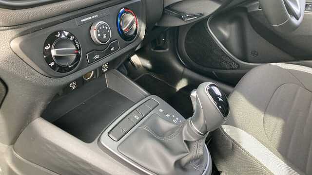 Hyundai i10 1.0 [63] Advance 5dr Auto [Nav] Petrol Hatchback