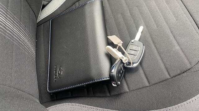 Hyundai I10 1.0 [63] Advance 5dr Auto [Nav] Petrol Hatchback Vibrant Blue - Pearl