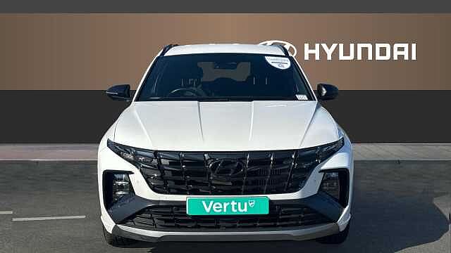 Hyundai TUCSON 1.6 TGDi 48V MHD N Line 5dr 2WD DCT Petrol Estate White