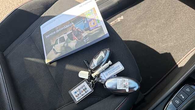 Hyundai TUCSON 1.6T N Line 5dr Petrol Estate White