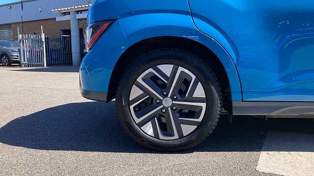 Hyundai KONA 150kW Premium 64kWh 5dr Auto Electric Hatchback
