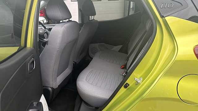 Hyundai i10 1.2 [79] Premium 5dr Auto [Nav] Petrol Hatchback