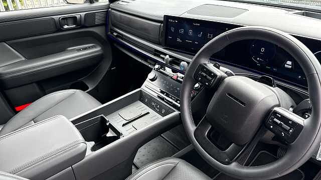 Hyundai SANTA FE 1.6 TGDi PHEV Calligraphy 5dr 4WD Auto [6 Seats] Estate