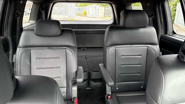 Hyundai SANTA FE 1.6 TGDi PHEV Calligraphy 5dr 4WD Auto [6 Seats] Estate