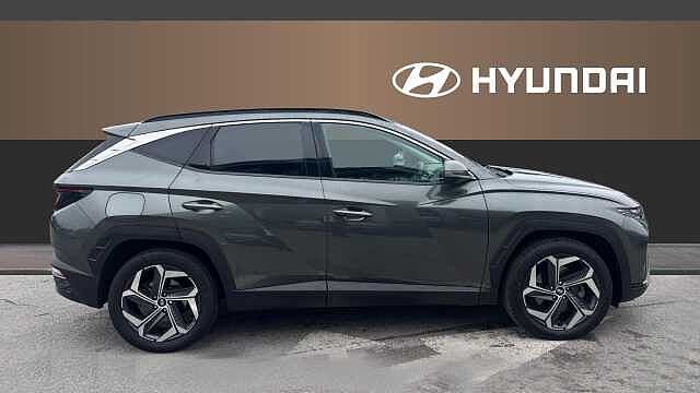Hyundai TUCSON 1.6 TGDi Plug-in Hybrid Ultimate 5dr 4WD Auto Estate