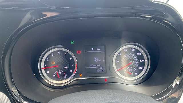 Hyundai i10 1.0 MPi SE Connect 5dr Petrol Hatchback