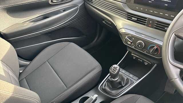 Hyundai i20 1.0T GDi Advance [Nav] 5dr Petrol Hatchback