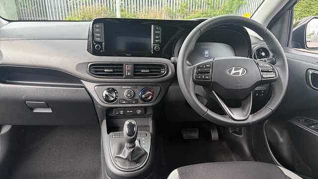 Hyundai I10 1.0 [63] Advance 5dr Auto [Nav] Petrol Hatchback Pearl - Phantom Black