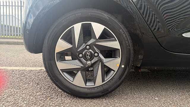 Hyundai I10 1.0 [63] Advance 5dr Auto [Nav] Petrol Hatchback Pearl - Phantom Black